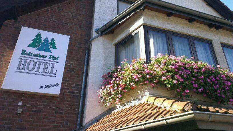 Hotel Refrather Hof Бергиш Гладбах Екстериор снимка