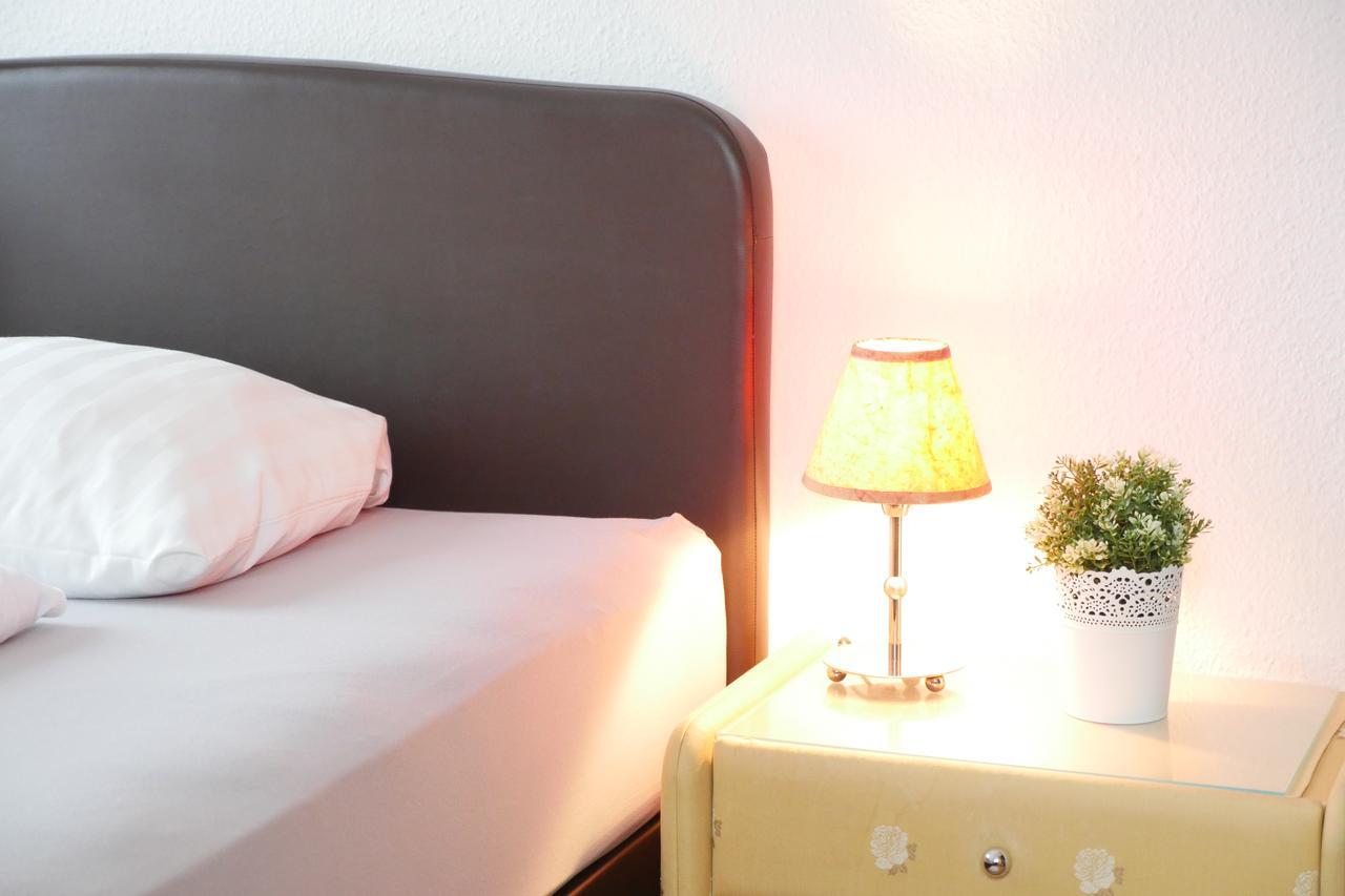 Hotel Refrather Hof Бергиш Гладбах Екстериор снимка