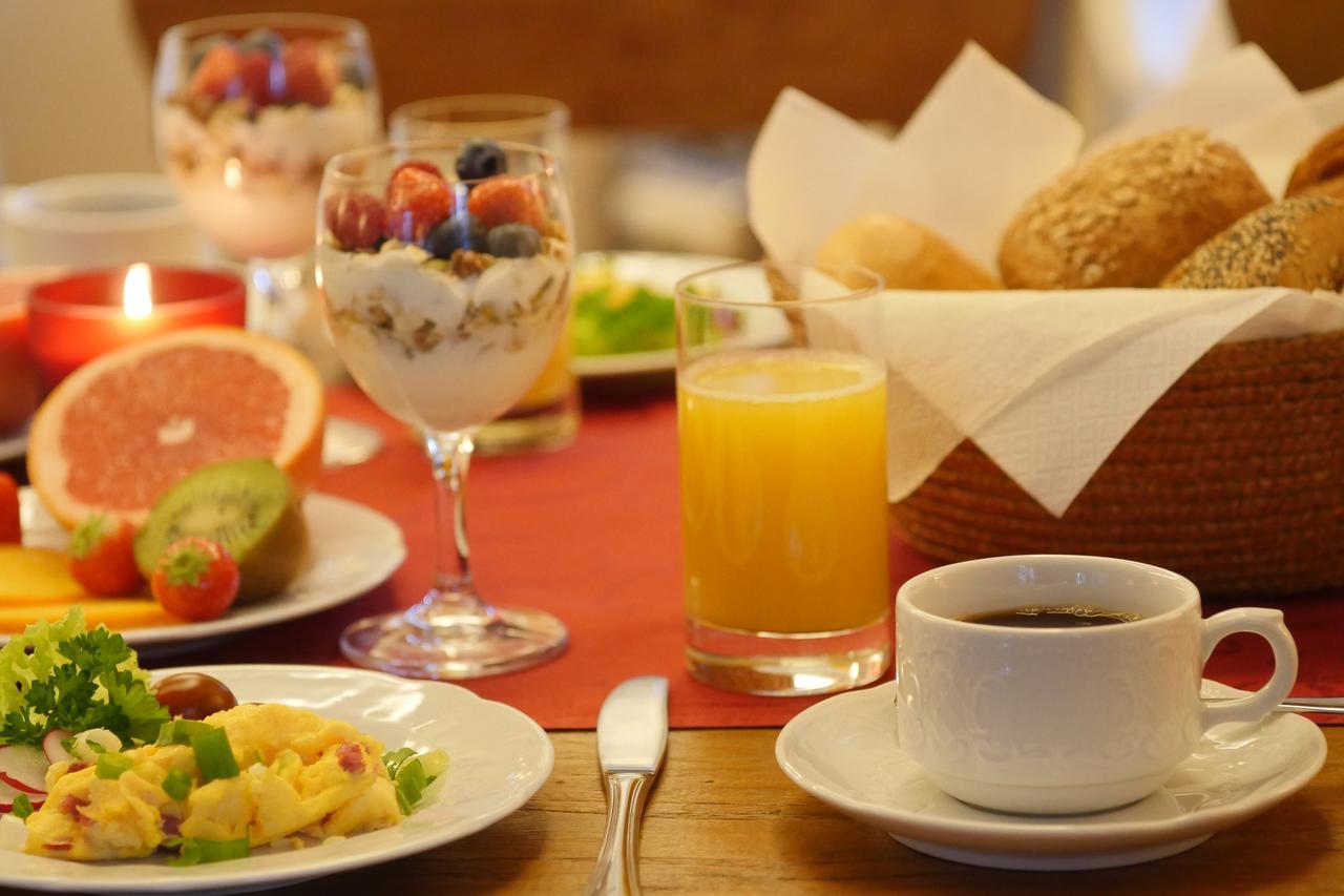 Hotel Refrather Hof Бергиш Гладбах Екстериор снимка